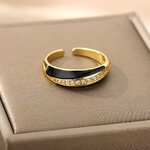 bague-duo-black-dore-zircons-olympe-bijoux-fond-beige