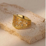 Bague-Luxia-acier-inoxudable-zircon-Olympe-bijoux-joncs-bracelets-colliers-créoles-earcuff3
