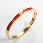 Jonc-Scarlette-rouge-acier-inoxydable-émail-Olympe-bijoux-bagues-colliers-bucles-d-oreilles-creoles-bagues