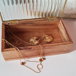 boite-a-bijoux-bois-Olympe-bijoux-bagues-colliers-bracelets-joncs-creoles-boucles-d_oreilles2