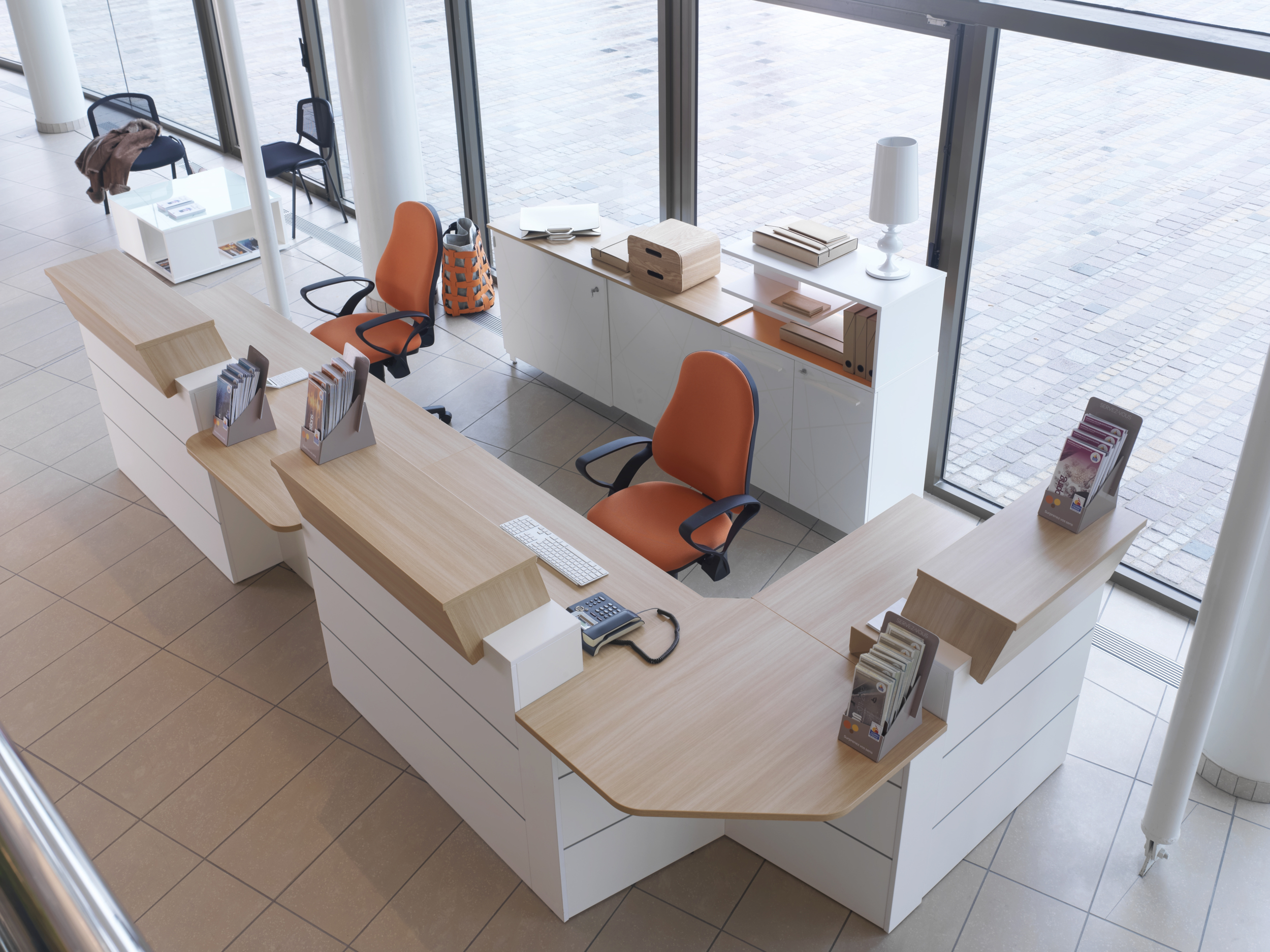 GAUTIER OFFICE SUNDAY BANQUE ACCUEIL