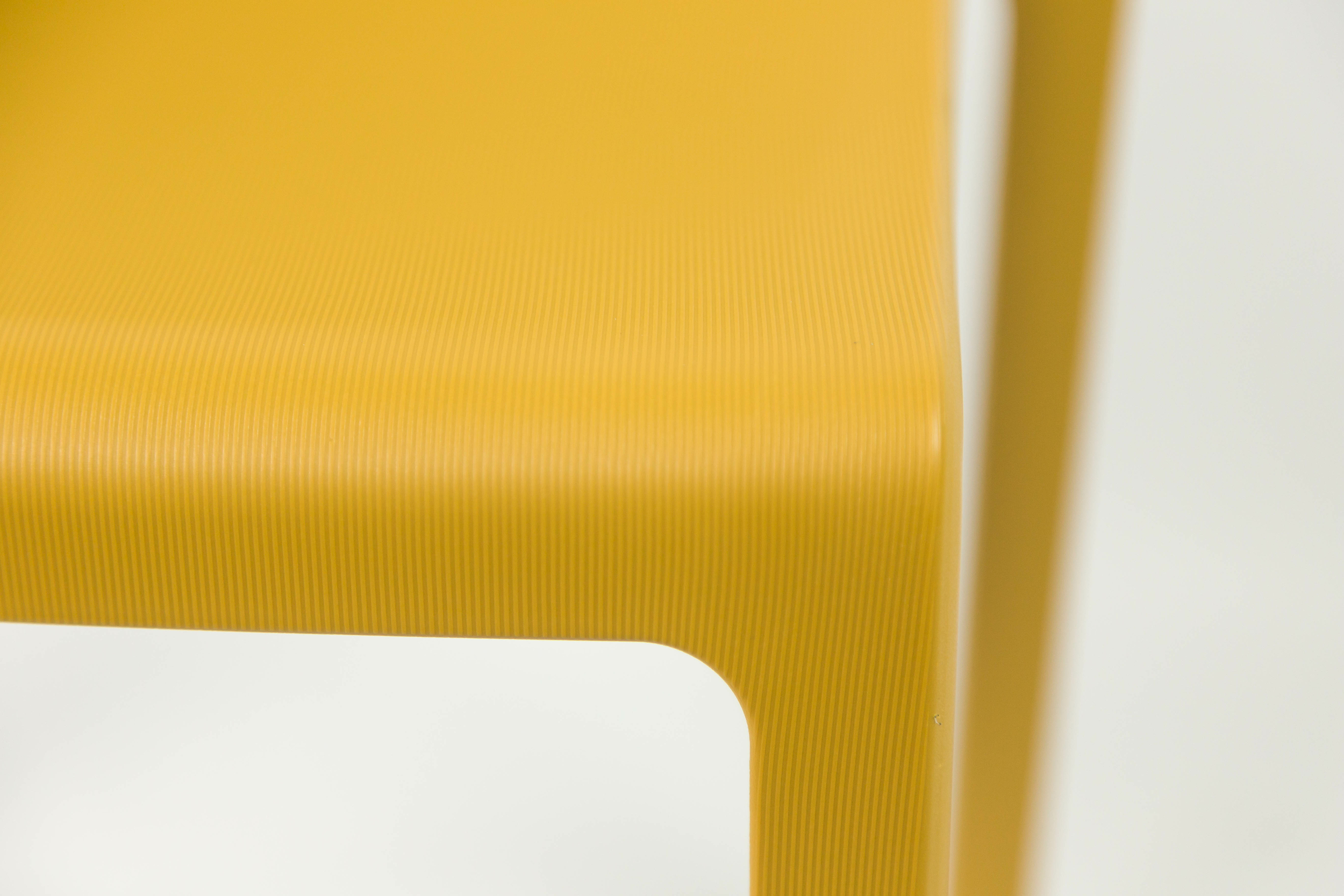 chaise visiteur sunny safran 06