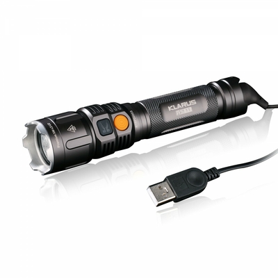 Lampe tactique rechargeable RS11 Klarus + étui - 930 Lumens