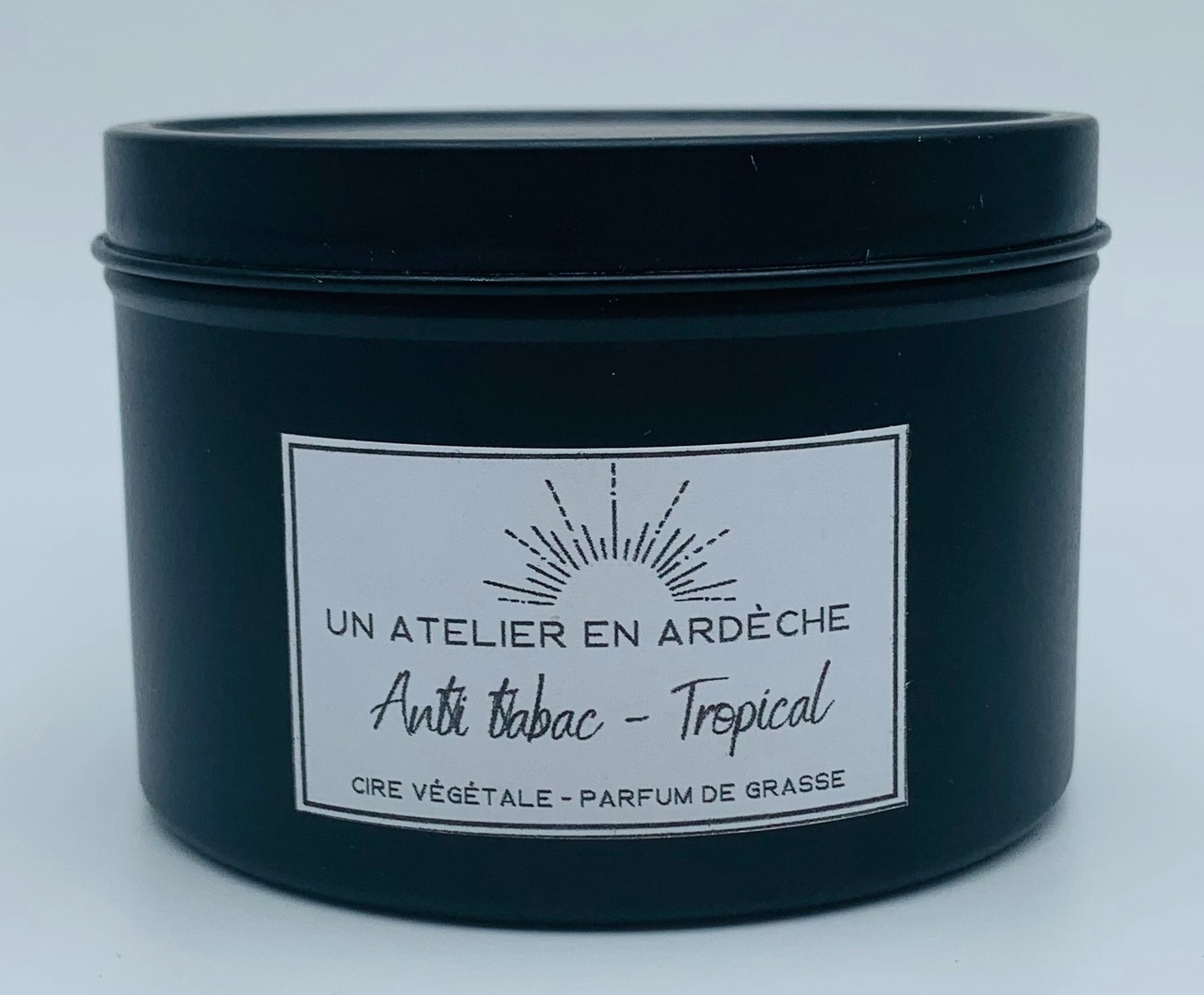 Bougie Indus noir 200ml AntiTabac Nos Bougies Utiles Un Atelier en