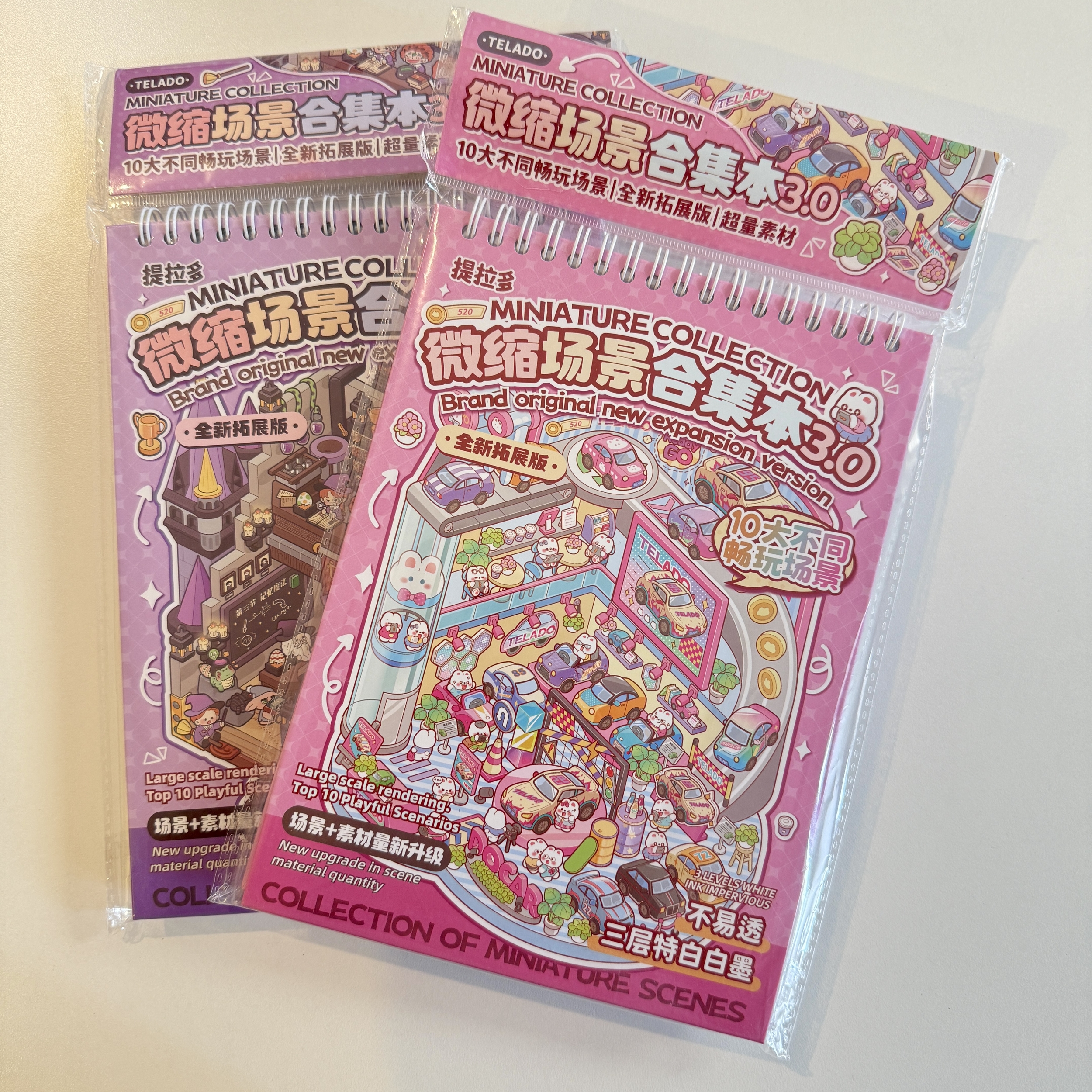 Sticker Scene Book – Kit de 10 scènes à composer – Miniature Collection 3.0 (Rose)