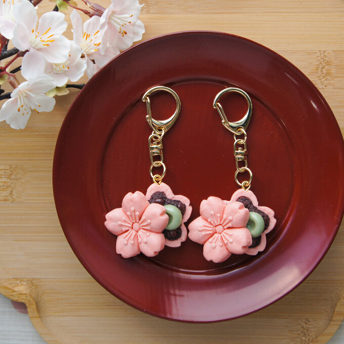 Porte-clé fait main【Monaka au Sakura (rose foncée) et mochi Matcha】 - Artisanat japonais
