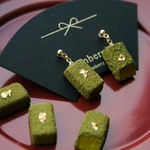 boucle d'oreille chocolat poudre matcha 1