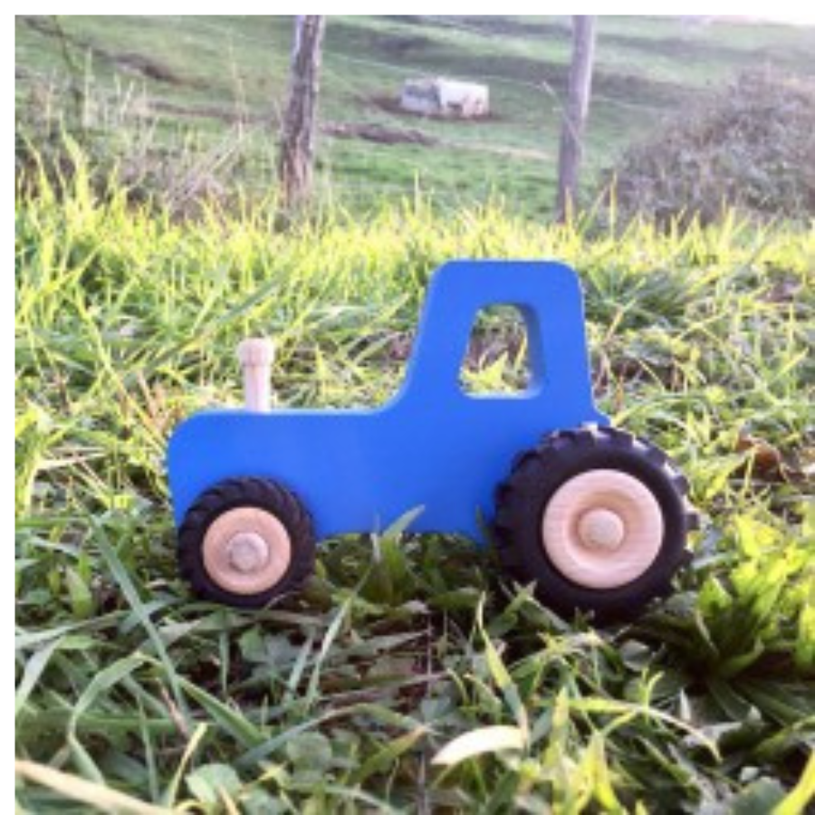 Fraise et Bois Joseph le petit tracteur