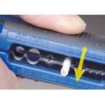 67B205_8