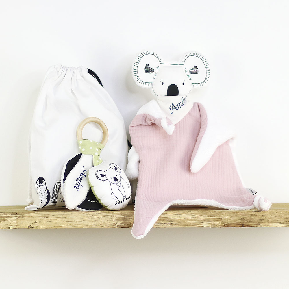 doudou-lange-koala-rose-hochet-petit-bloom