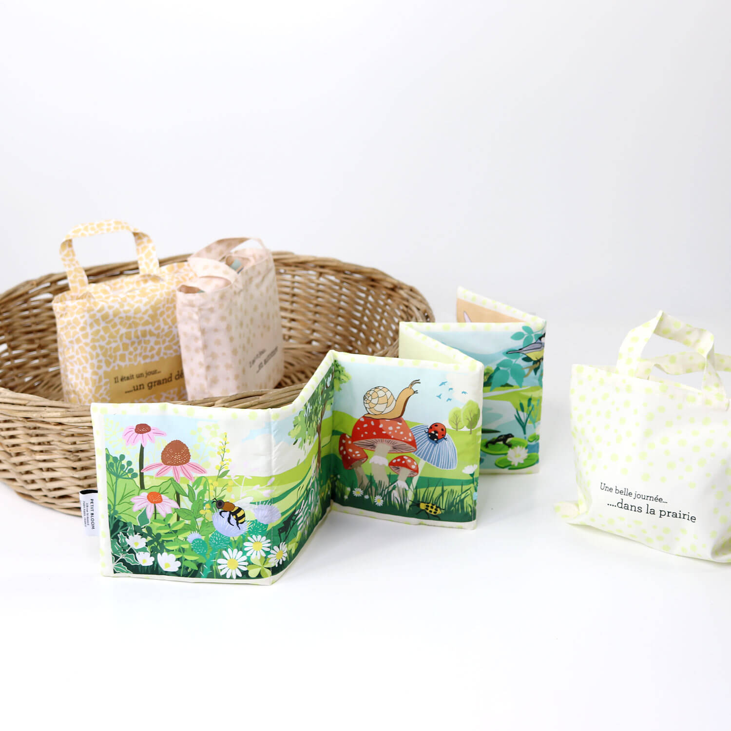 livre- tissu pour bébé petit-bloom