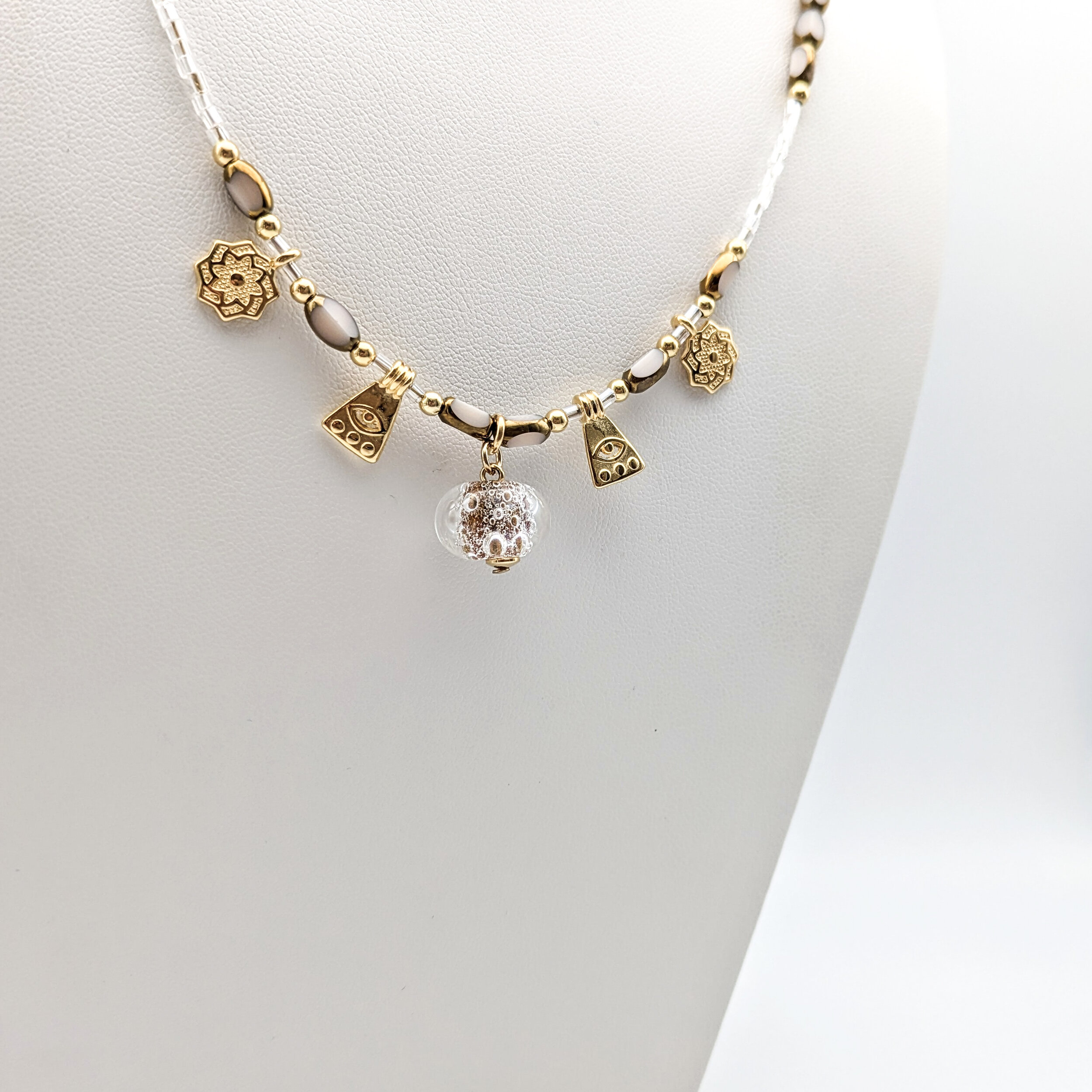 Collier Sya sable