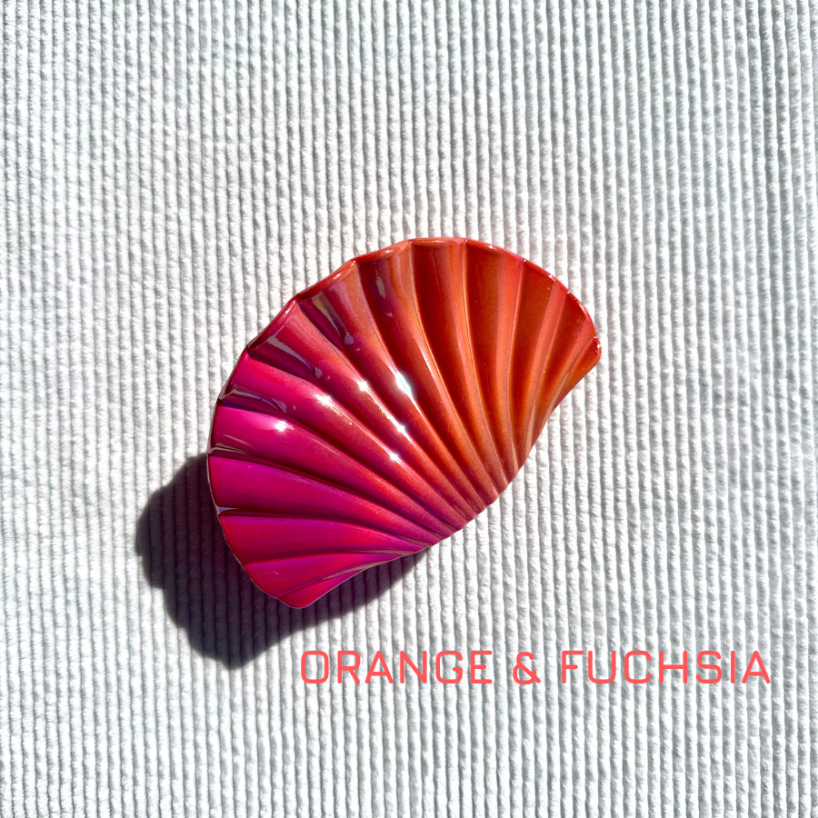5Pince à cheveux colorée orange et fuchsia en forme de coquillage