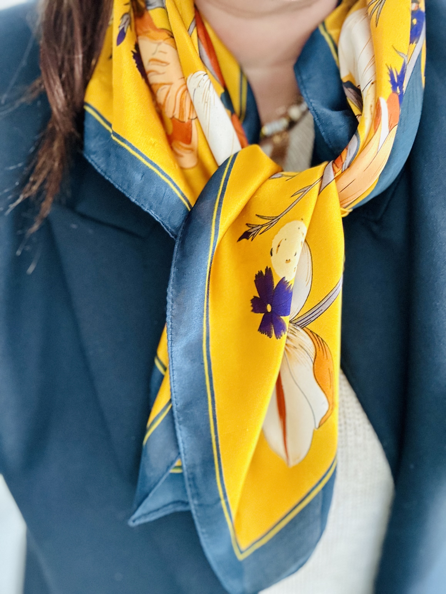Foulard floral pour lautomne pas cher