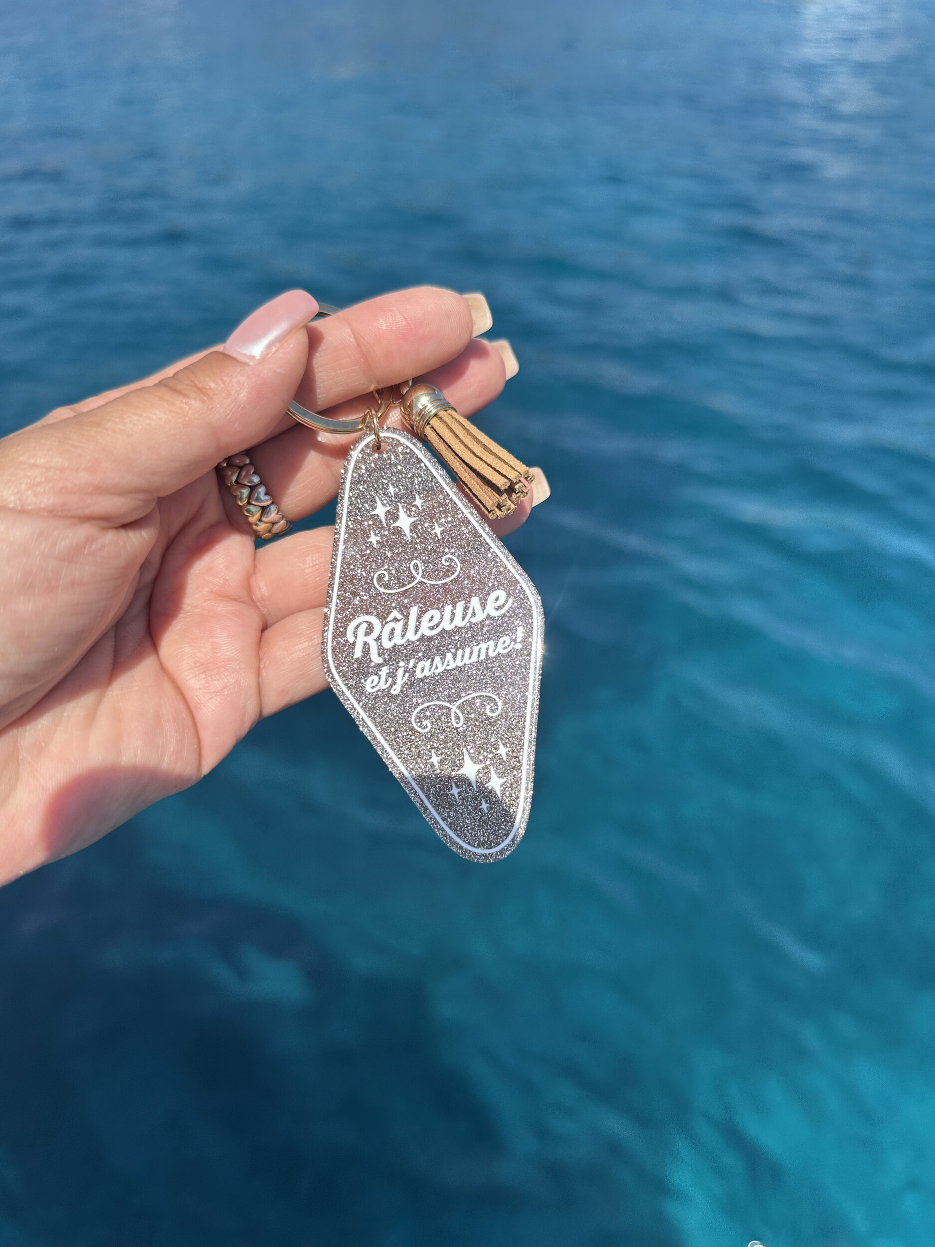 Porte clés à paillettes râleuse et j'assume