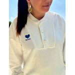 Pull brodé amour de la marque Jubylee, sweat léger pour lmer bleu et blanc
