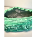 Trousse de toilette motif bandana vert flashy