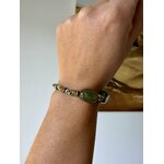 Bracelet kaki en pierre de jaspe dalmatien