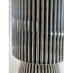 Pot très haut design contemporain pour plante  couleur noir vert et gris et beige