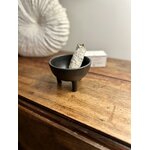 Vide poche noir en aluminium , design, décoration contemporaine, porte encens et auge couleur noir, vaisselle noir, idécoration pour une cuisine noire