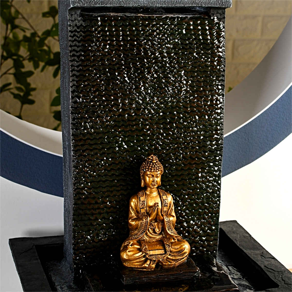 fontaine-mur-d-eau-bouddha