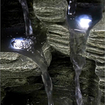 fontaine-cascade-pierre