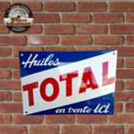 plaque vintage émaillé huiles Total en vente ici