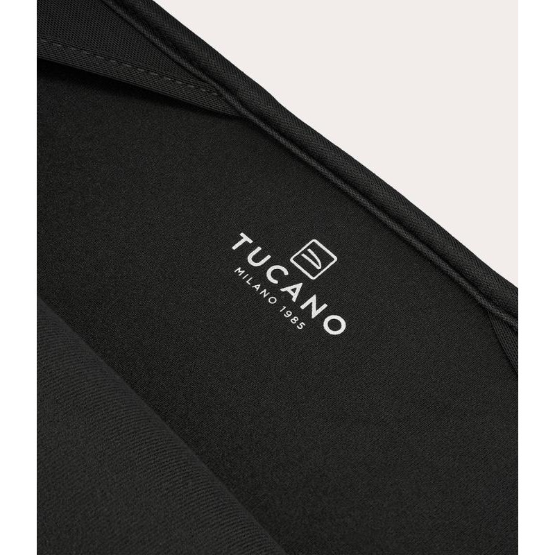 tucano-housse-colore-2-156-16-noir-bfc21516-bk