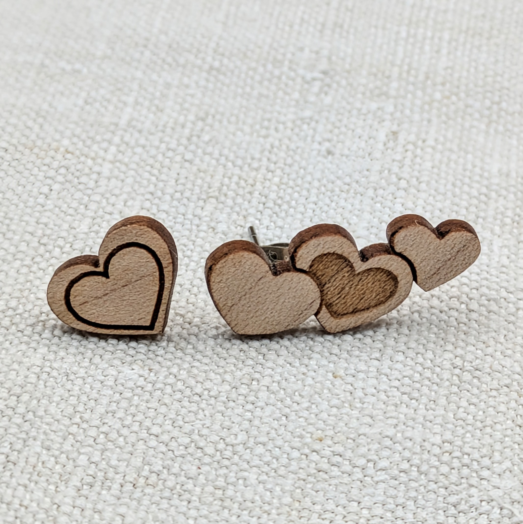 Puces doreilles coeurs - La Louve