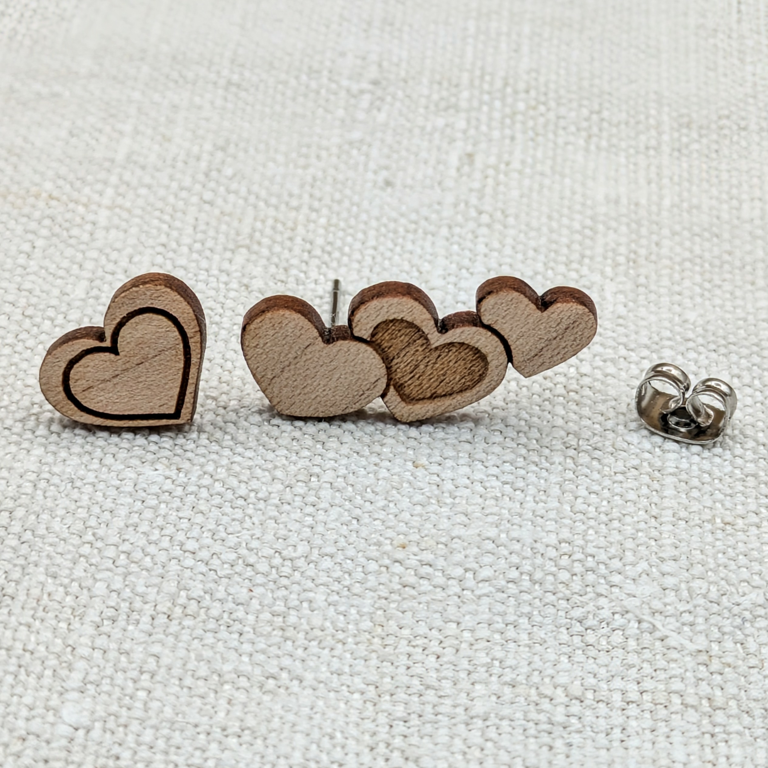 Puces doreilles coeurs - La Louve (2)
