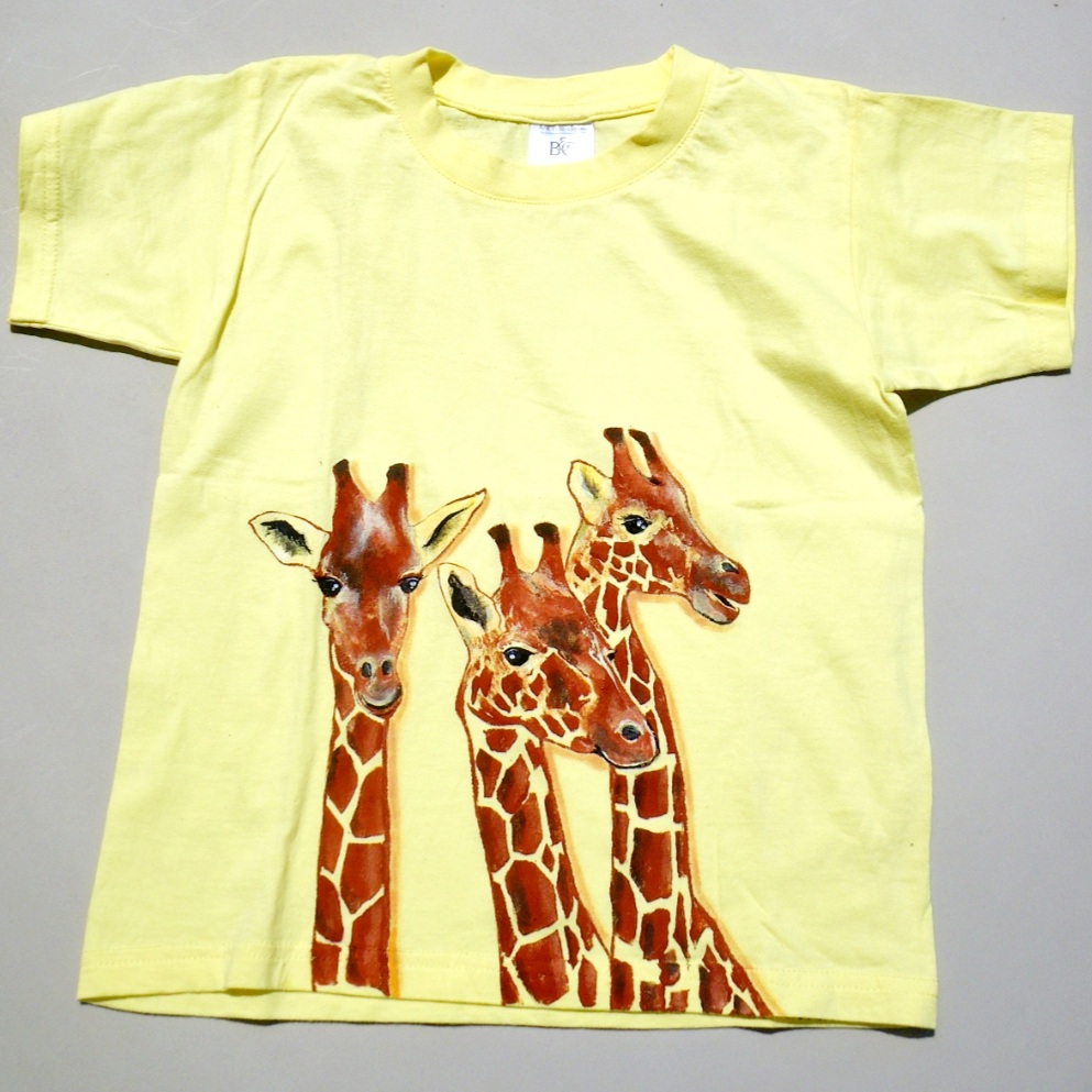 T-shirt girafes 5-6 ans