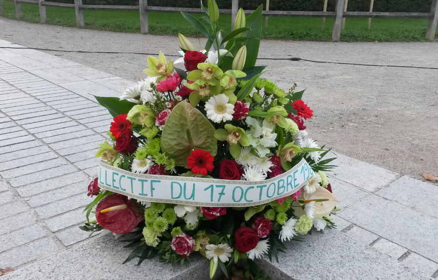 deuil devant de tombe pour commemoration