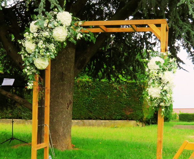 fee florale arche mariage