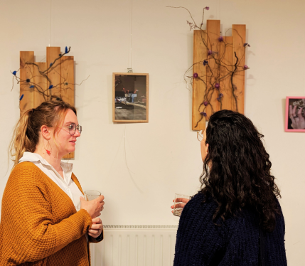 exposition d oeuvre en fleurs sechees