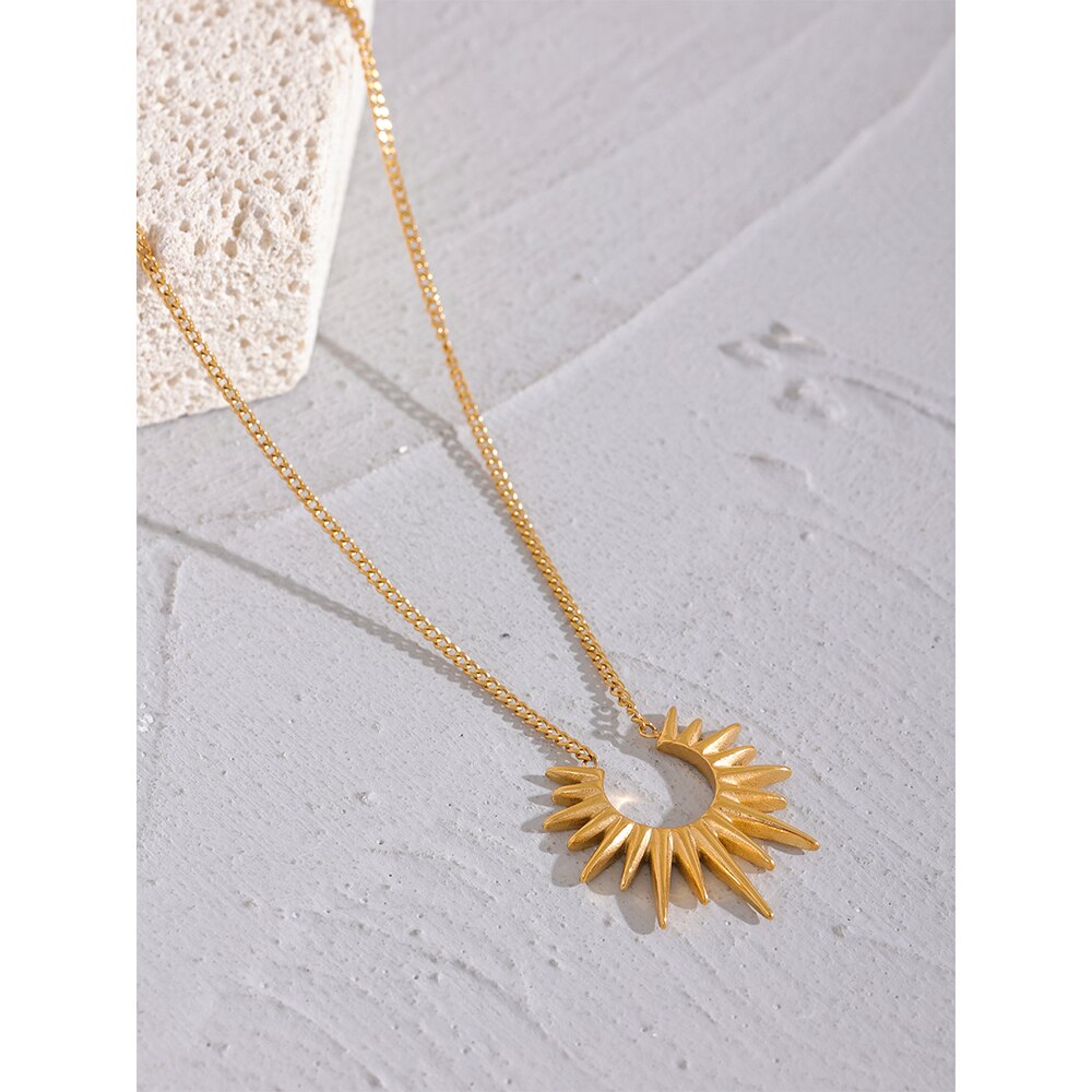 Yhpup-Pendentif-G-om-trique-Soleil-en-Acier-Inoxydable-pour-Homme-et-Femme-Collier-Plaqu-Or