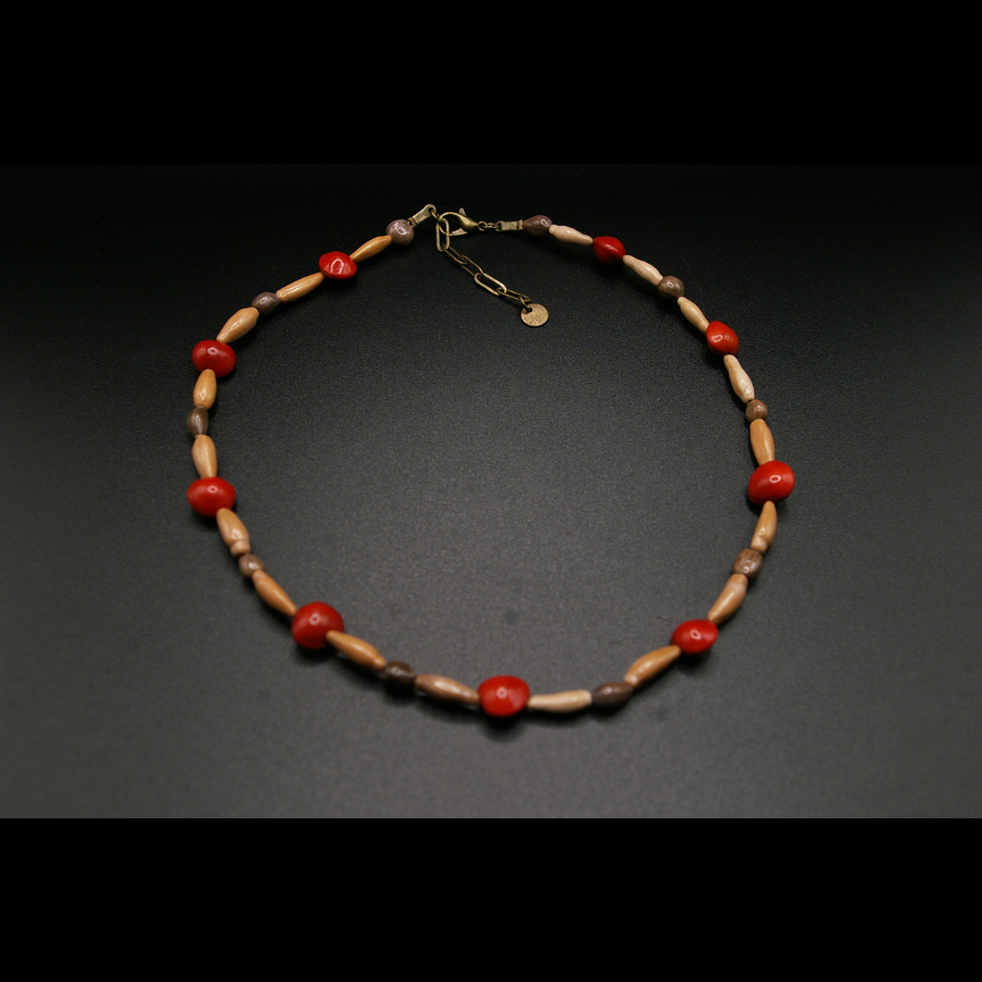 PAVONINA_2.0_COLLIER_ARTISANAL_GRAINES_005