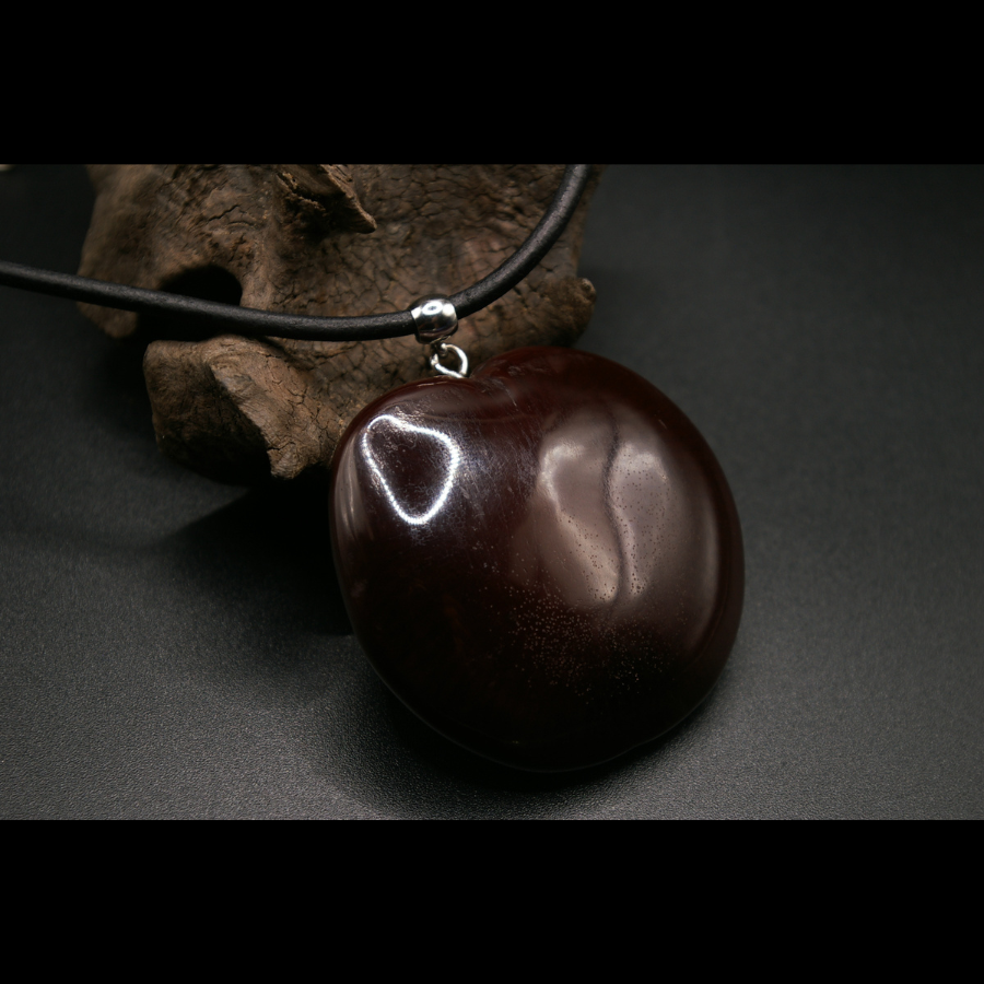 TALISMAN_ENTADA_COLLIER_ARTISANAL_GRAINES_005