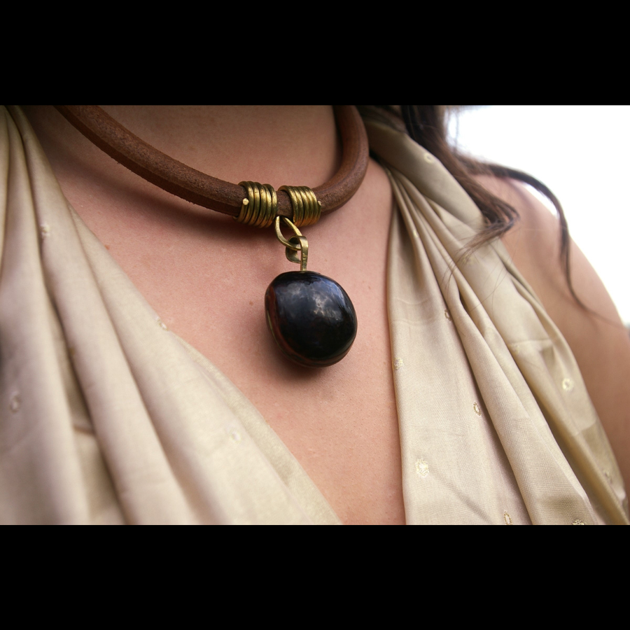 ISIS_COLLIER_ARTISANAL_NUPIYA_ARTEMIS_CREATION_BIJOUX_ESOTERIQUES_002