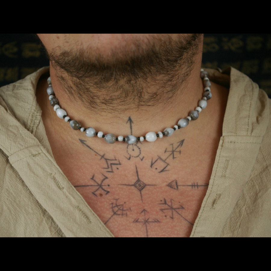 GOUTTELETTE_COLLIER_ARTISANAL_NUPIYA_ARTEMIS_CREATION_BIJOUX_ESOTERIQUES_001