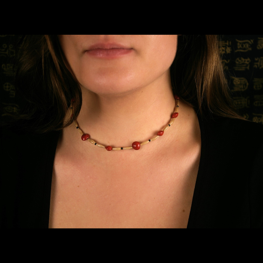 PAVONINA_COLLIER_ARTISANAL_NUPIYA_ARTEMIS_CREATION_BIJOUX_ESOTERIQUES_002