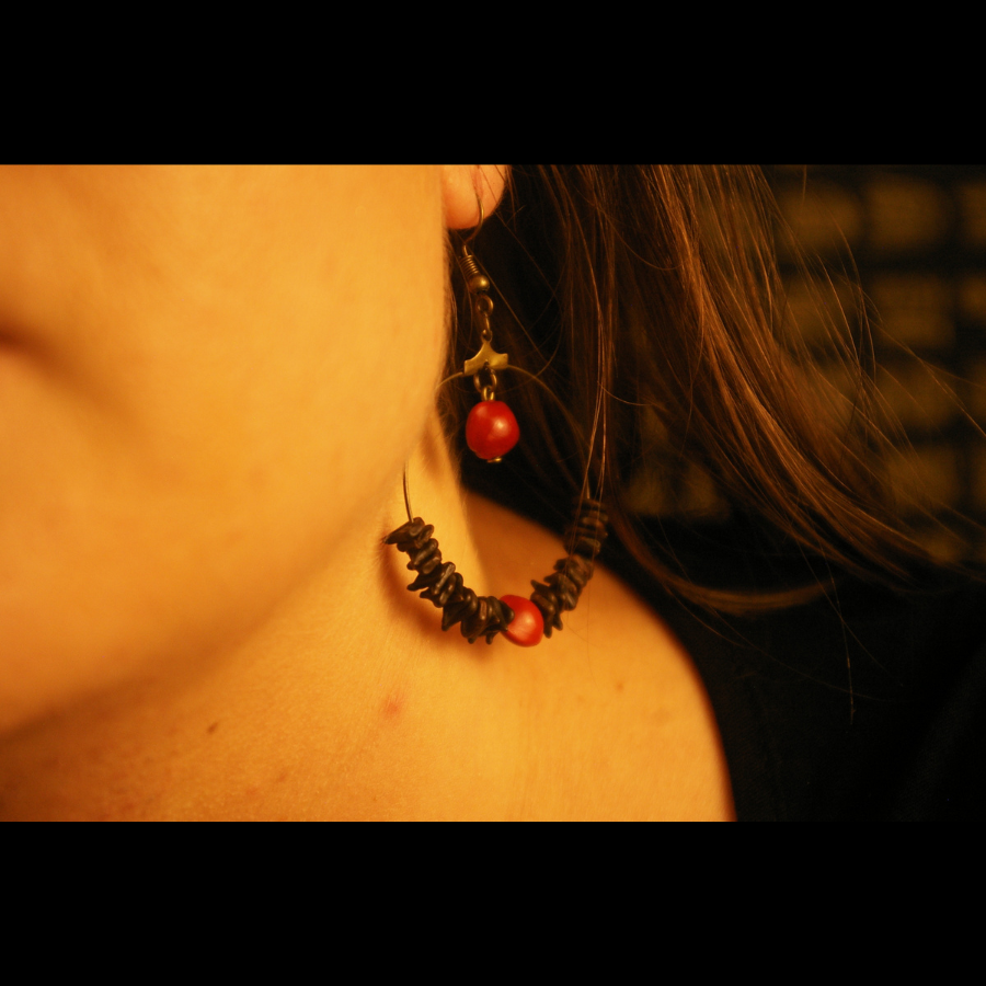 CONDODA_BOUCLE_D_OREILLES_ARTISANALES_NUPIYA_ARTEMIS_CREATION_BIJOUX_ESOTERIQUES_002
