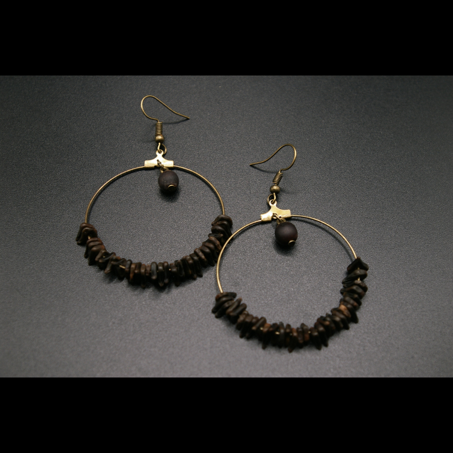 SENNA_ALATA_BOUCLE_D_OREILLES_ARTISANALES_GRAINES_006