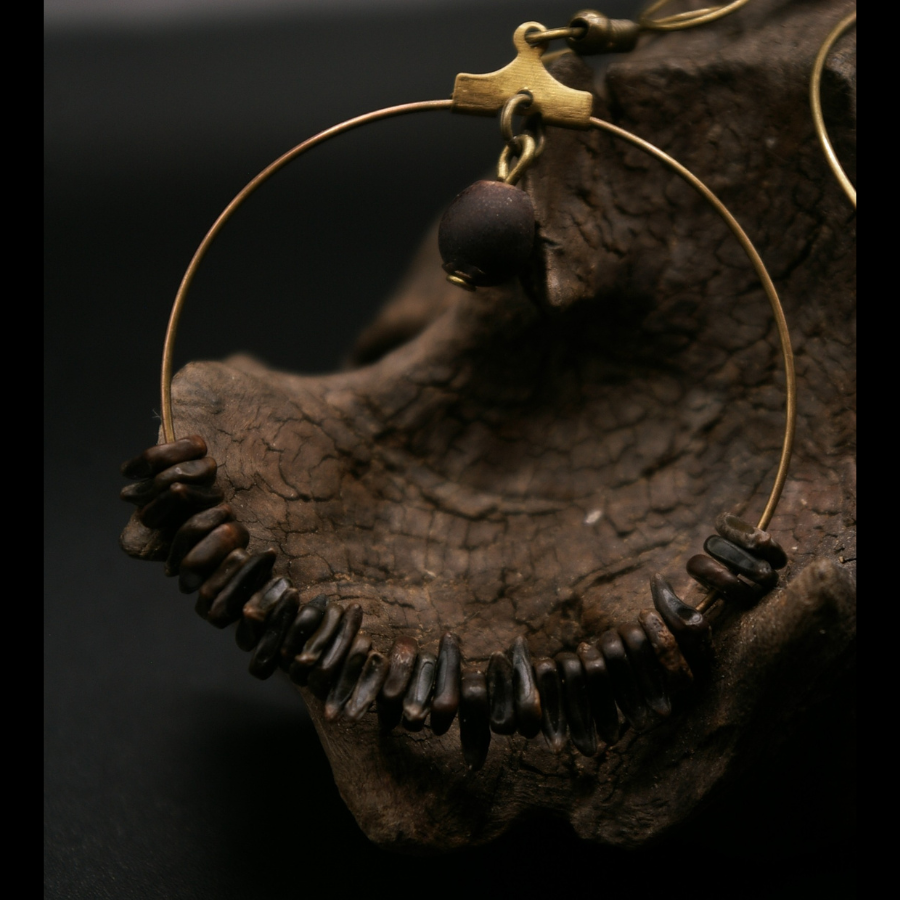SENNA_ALATA_BOUCLE_D_OREILLES_ARTISANALES_GRAINES_004