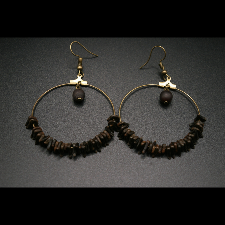 SENNA_ALATA_BOUCLE_D_OREILLES_ARTISANALES_GRAINES_007