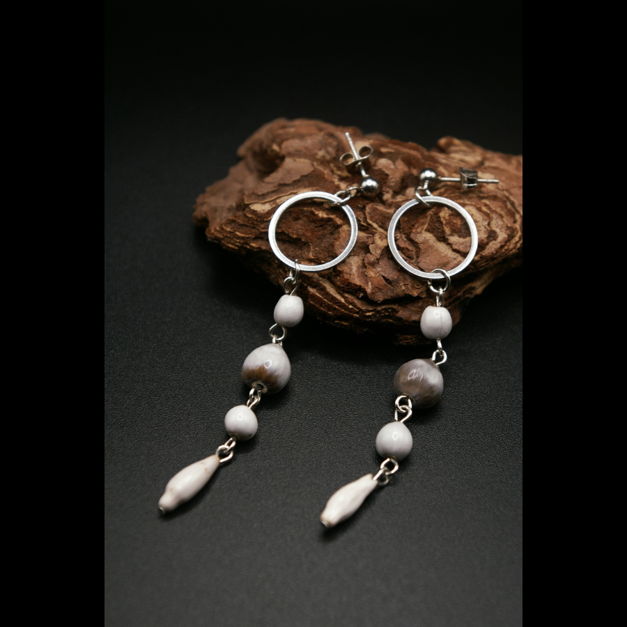 DUCHESSE_BOUCLE_D_OREILLES_ARTISANALES_GRAINES_001