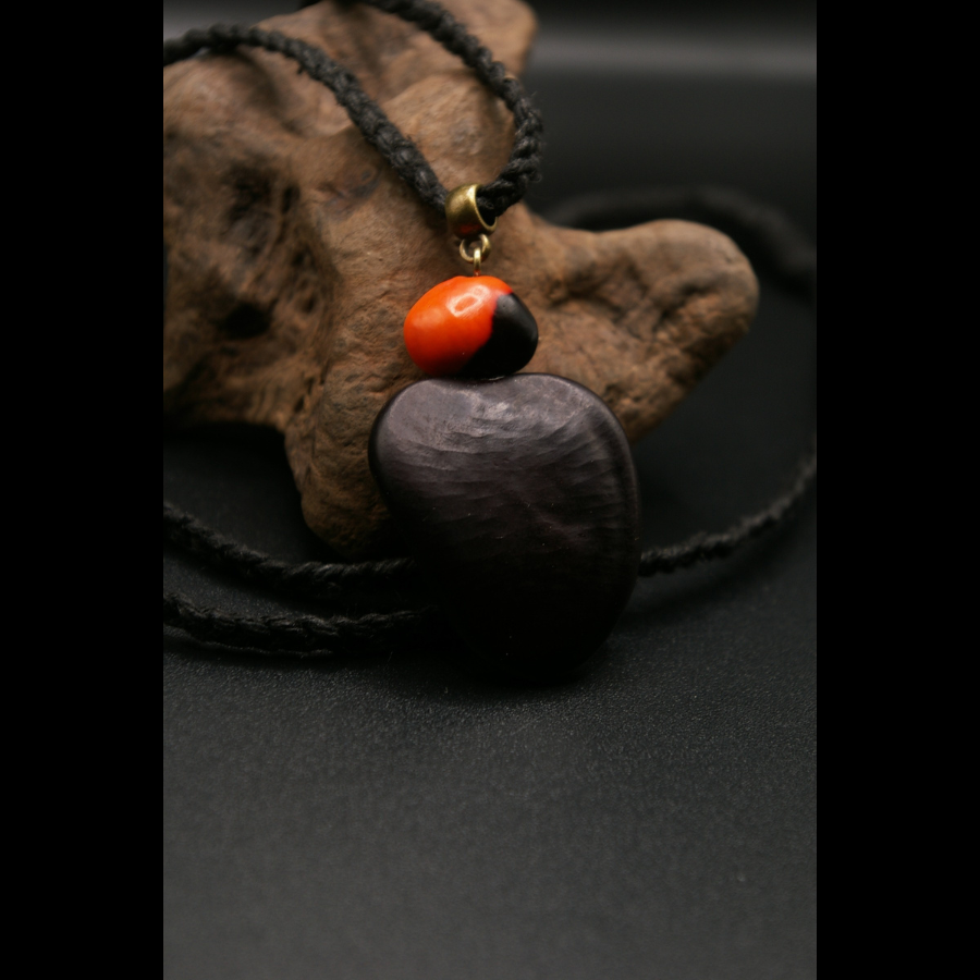 COEUR_DE_CHAT_COLLIER_ARTISANAL_GRAINES_002