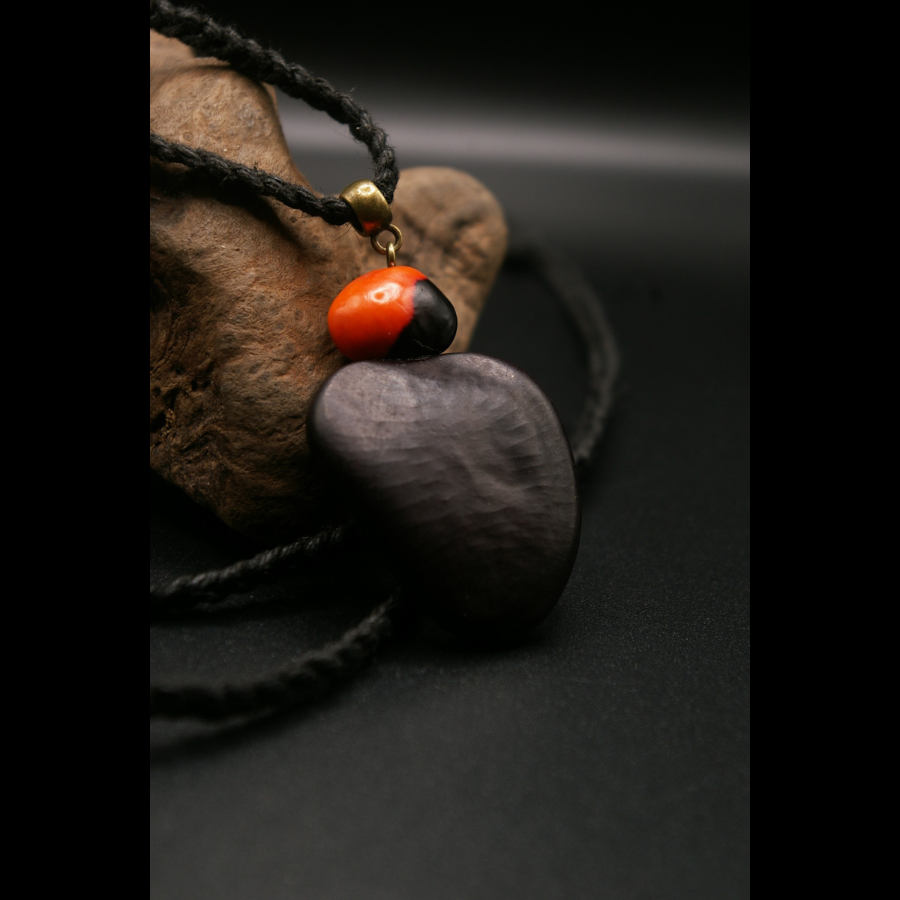 COEUR_DE_CHAT_COLLIER_ARTISANAL_GRAINES_004