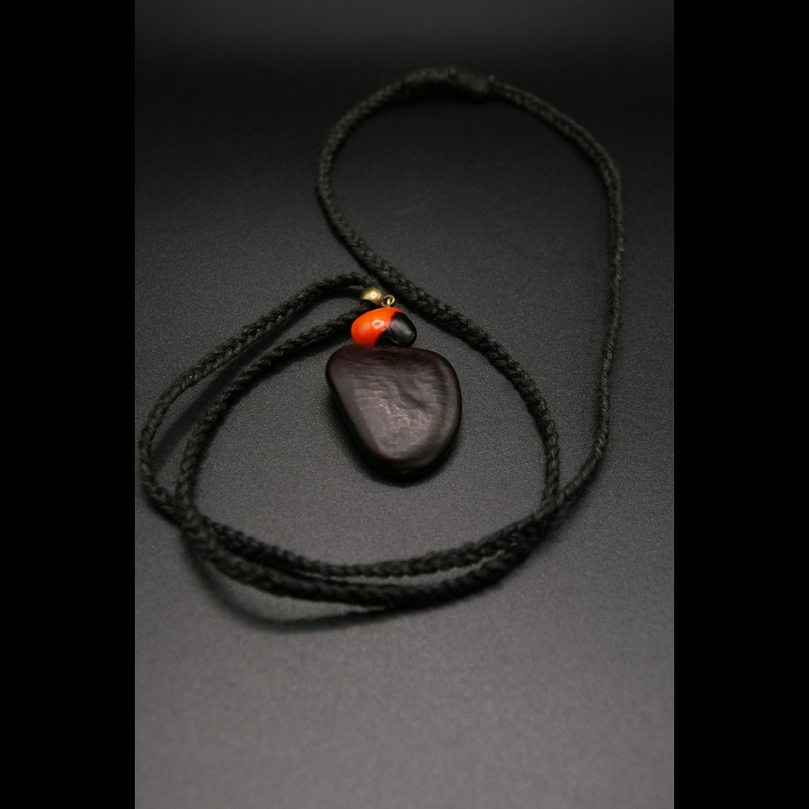 COEUR_DE_CHAT_COLLIER_ARTISANAL_GRAINES_005