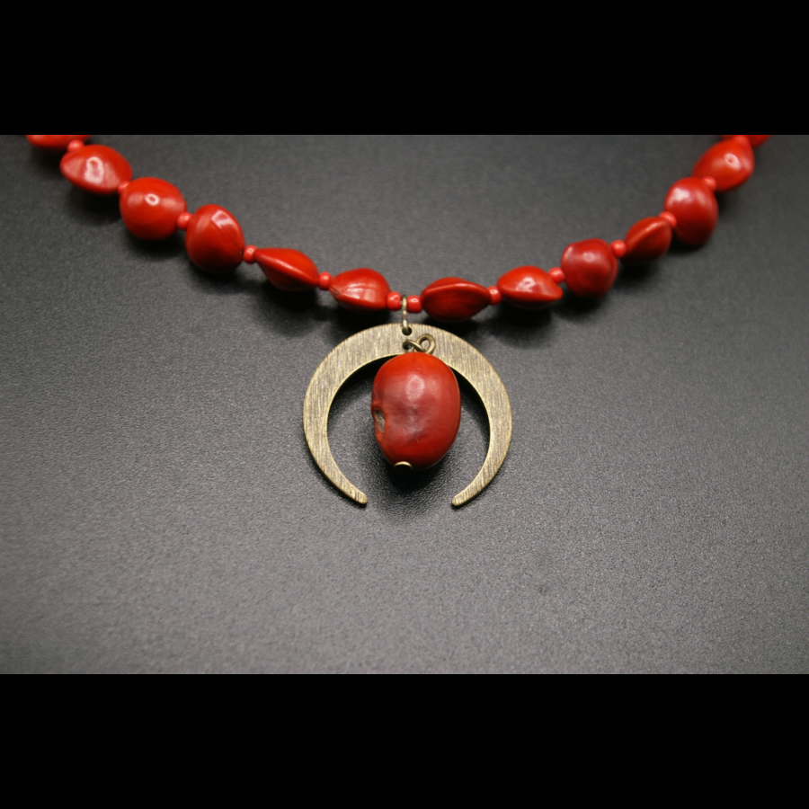 PASSION_COLLIER_ARTISANAL_GRAINES_007