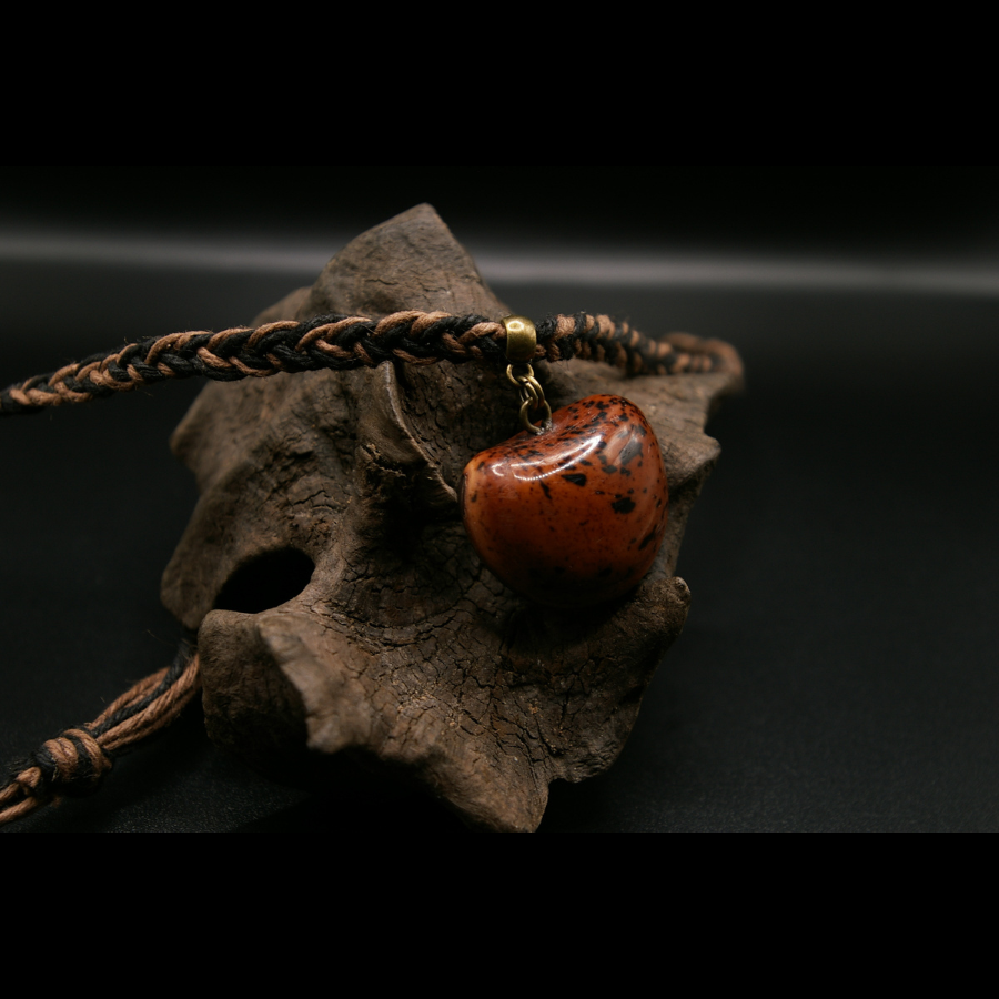 DIOCLEA_MOUCHETER_COLLIER_ARTISANAL_GRAINES_002